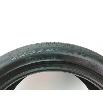 Recambio de neumatico para para varios modelos referencia OEM IAM 22545R17 PIRELLI CENTURATO P7