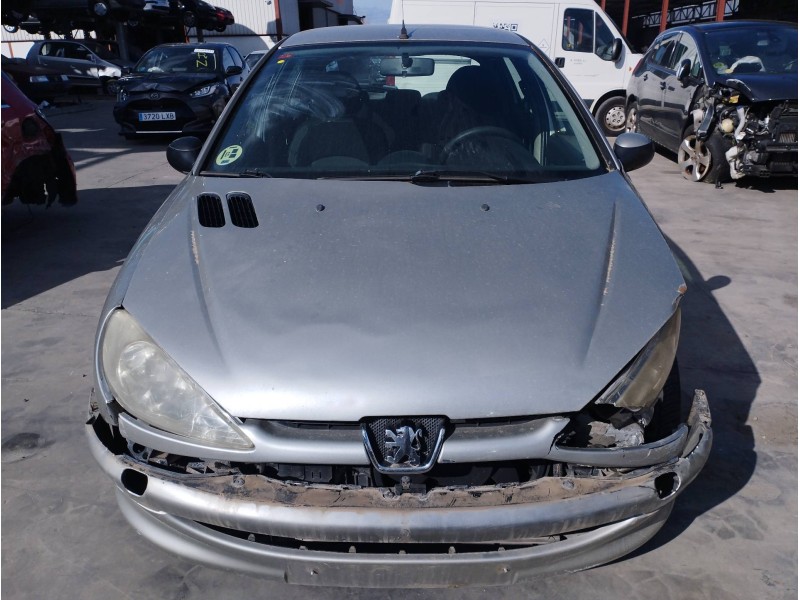 Recambio de carroceria corte para peugeot 206 berlina 1.4 referencia OEM IAM   