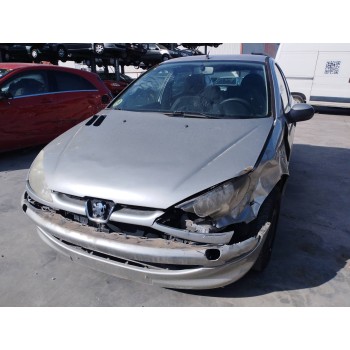 Recambio de carroceria corte para peugeot 206 berlina 1.4 referencia OEM IAM   