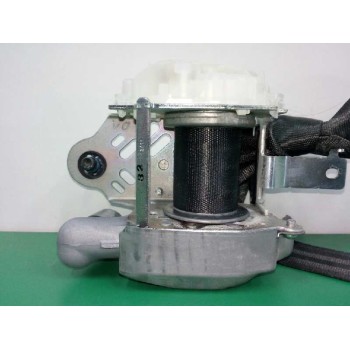 Recambio de cinturon seguridad delantero derecho para hyundai i30 1.4 cat referencia OEM IAM 888202R900  