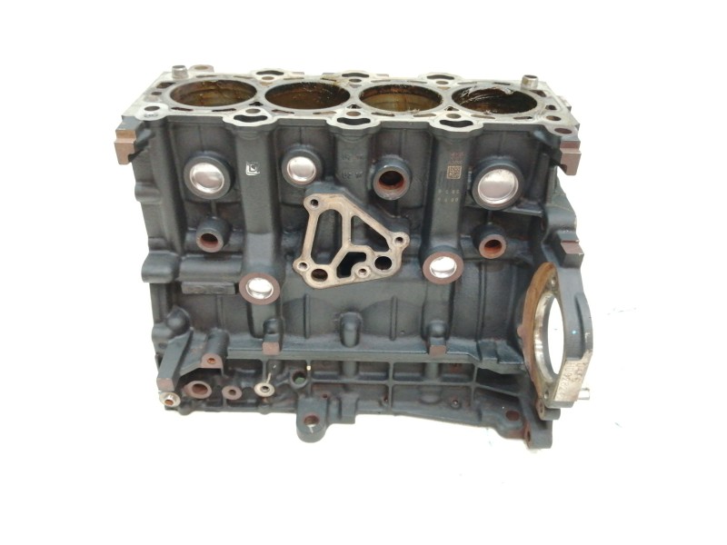 Recambio de bloque para hyundai i30 fastback tecno referencia OEM IAM D4FB  
