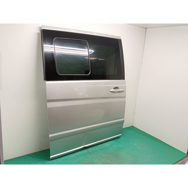 PUERTA LATERAL CORREDERA DERECHA