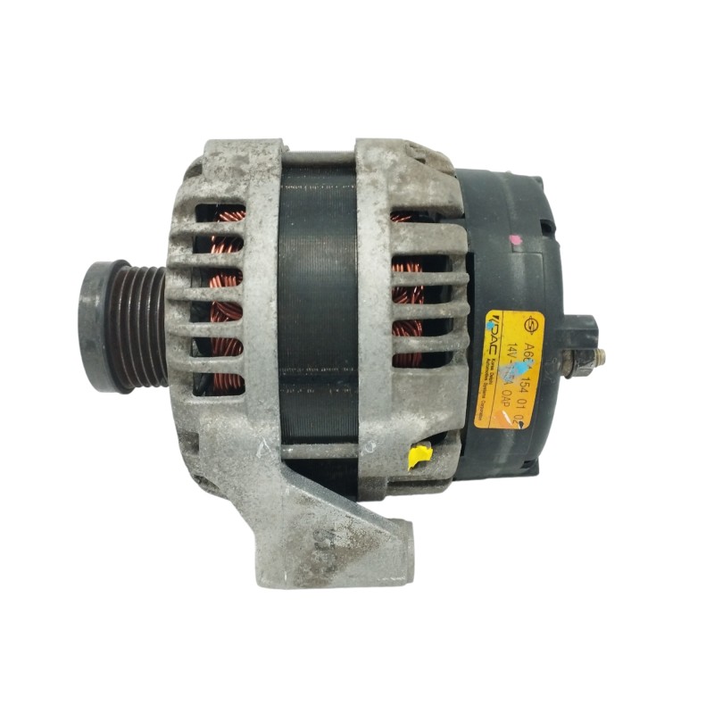 Recambio de alternador para ssangyong actyon 2.0 td cat referencia OEM IAM A6641540102 115A 