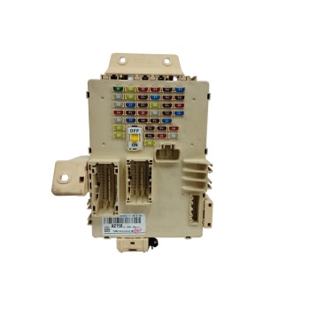 CAJA RELES / FUSIBLES 91950A2150 