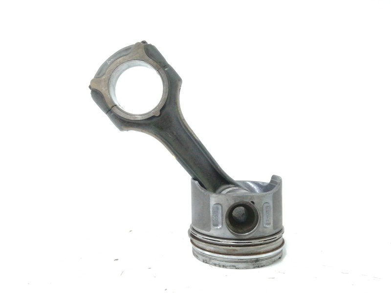 Recambio de biela para mercedes-benz clase m (w163) 2.7 cdi 20v cat referencia OEM IAM CON PISTON Recambio de biela para mercedes-benz clase m (w163) 2.7 cdi 20v cat referencia OEM IAM CON PISTON