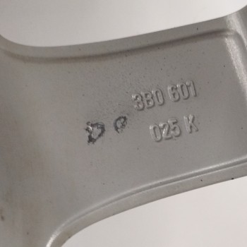 Recambio de llanta para volkswagen passat berlina (3b3) 1.9 tdi referencia OEM IAM 3B0601025K 7JX15H2 ET37 5H 5X110