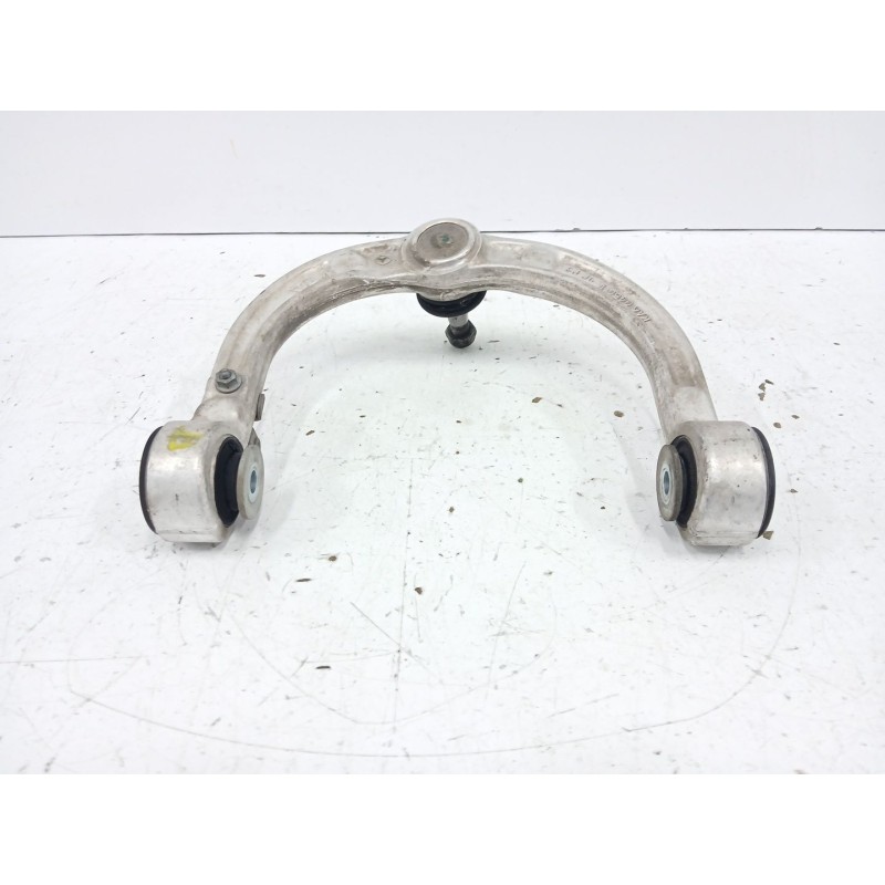 BRAZO SUSPENSION SUPERIOR DELANTERO DERECHO