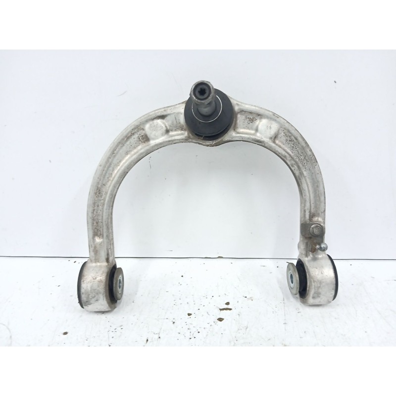 BRAZO SUSPENSION SUPERIOR DELANTERO DERECHO