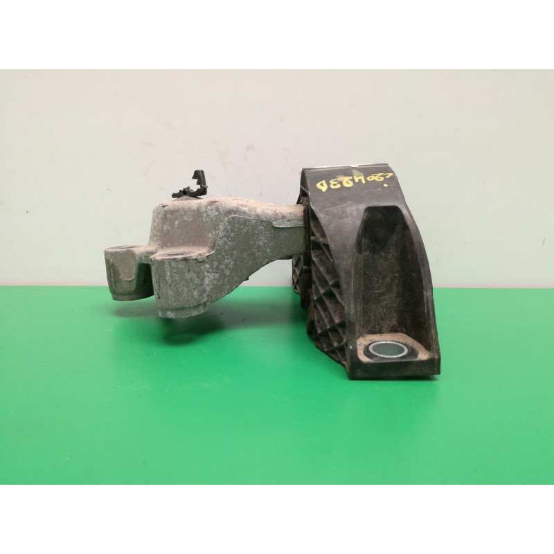 SOPORTE MOTOR DERECHO