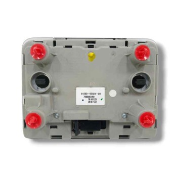 Recambio de luz interior para toyota corolla station wagon (_e21_) 2.0 hybrid (mzeh12) referencia OEM IAM 8126002A61C0  