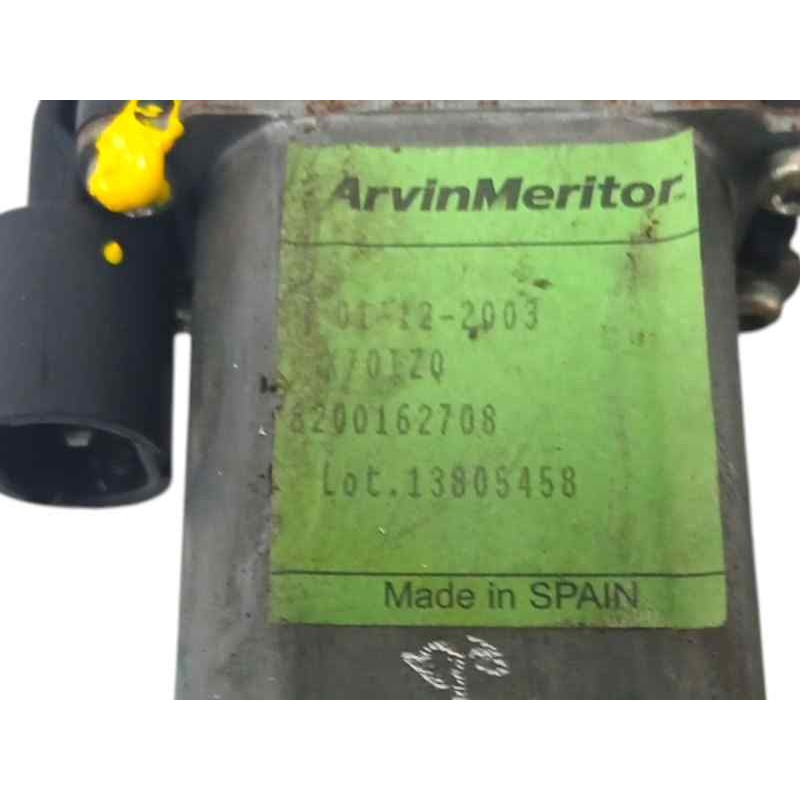 ELEVALUNAS DELANTERO IZQUIERDO