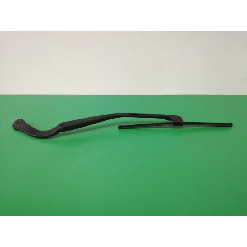 Recambio de brazo limpia delantero derecho para bmw serie 3 berlina (e90) 335d referencia OEM IAM   
