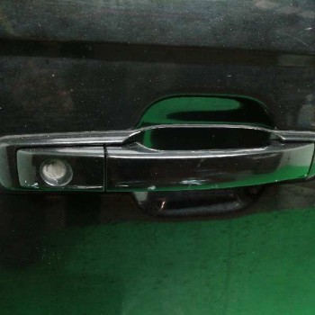 Recambio de puerta delantera derecha para ssangyong rodius 2.7 turbodiesel cat referencia OEM IAM 6200321200 OBSERVAR FOTOS 