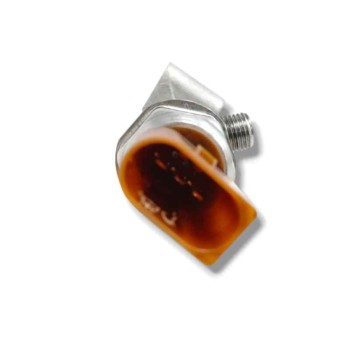 Recambio de rampa inyectora para volkswagen polo (6r1) 1.2 tdi referencia OEM IAM 057130764AB R03P125 