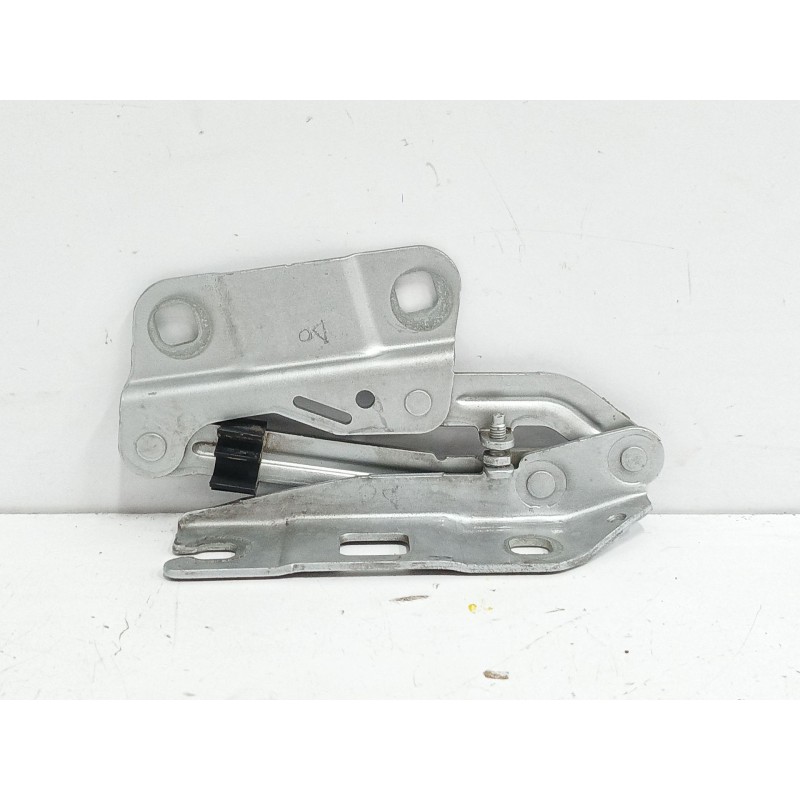 BISAGRA CAPO IZQUIERDA ES740609