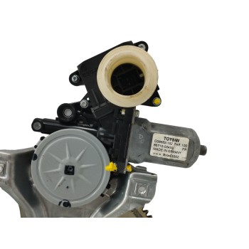 Recambio de elevalunas delantero derecho para toyota auris 1.2 16v turbo cat referencia OEM IAM 8571002420B  