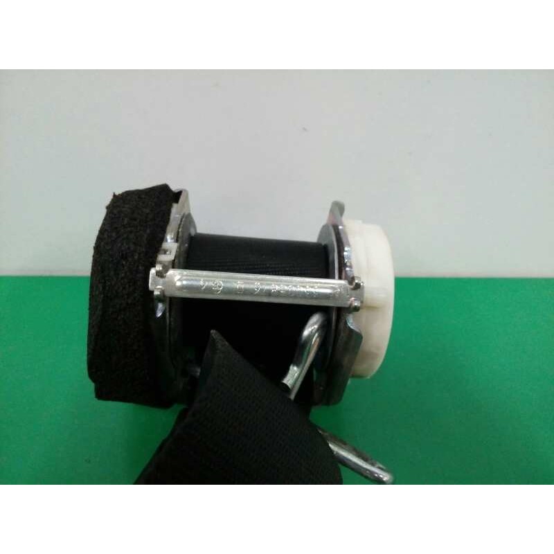 CINTURON SEGURIDAD TRASERO DERECHO
