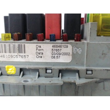 Recambio de caja reles / fusibles para fiat stilo (192) 1.9 jtd cat referencia OEM IAM 46846109 SX40795748 