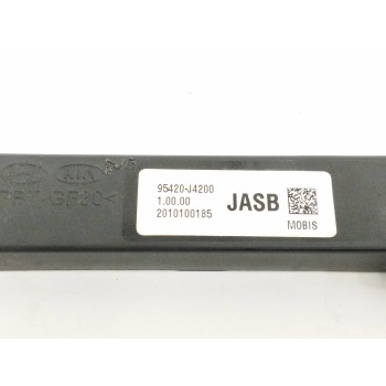 Recambio de antena para hyundai kona 1.0 tgdi cat referencia OEM IAM 95420J4200  