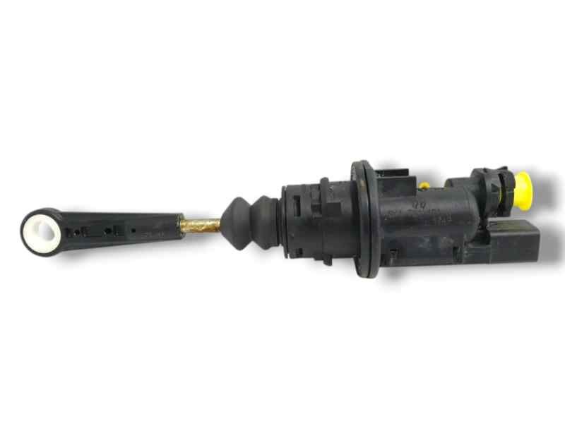 Recambio de bomba embrague para audi a4 b9 (8w2, 8wc) 2.0 tdi referencia OEM IAM 8K0907658 8K1721401H 