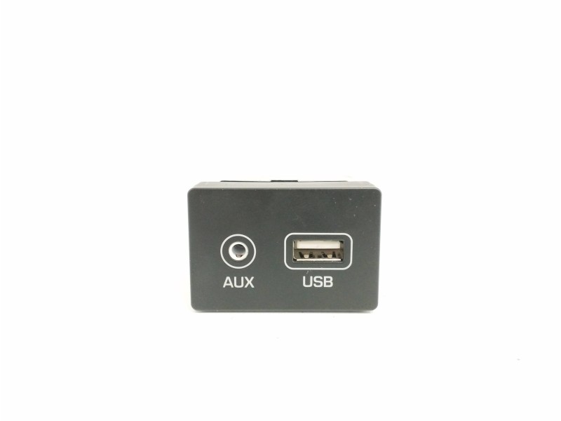 Recambio de modulo electronico para hyundai kona 1.0 tgdi cat referencia OEM IAM 96120J9500 USB AUX 