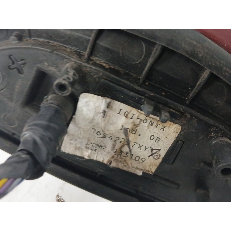 RETROVISOR IZQUIERDO