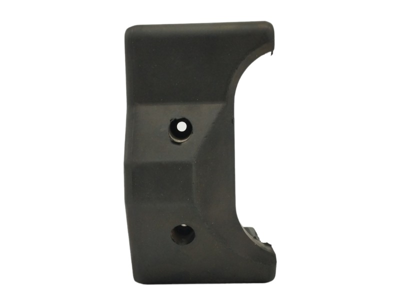 Recambio de puntera paragolpes trasera derecha para suzuki ps 10 santana anibal 2.8 d referencia OEM IAM  CENTRAL 