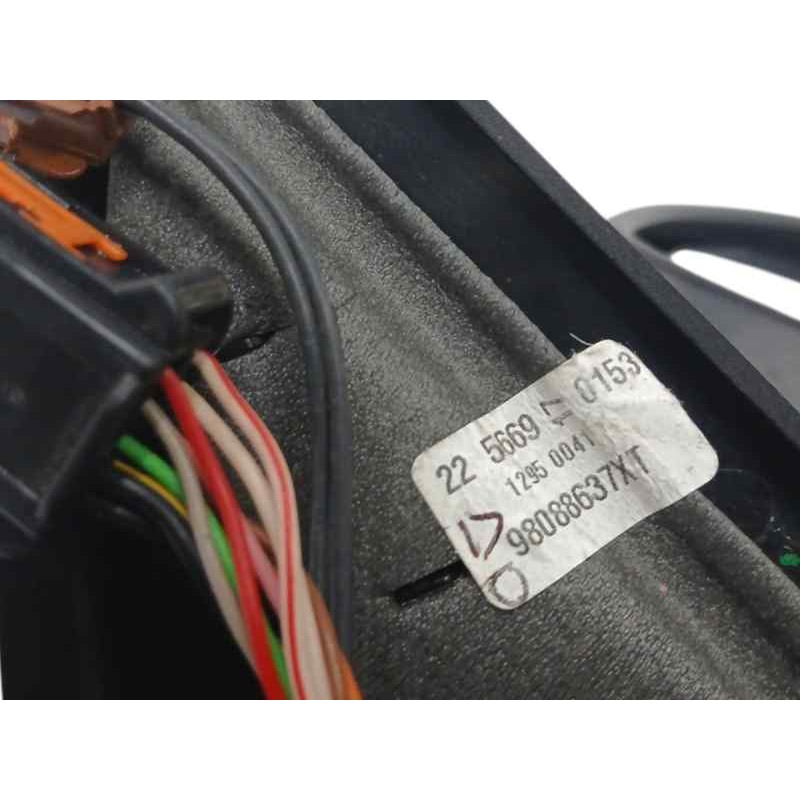 RETROVISOR DERECHO 2 ENCHUFES 2+11 CABLES