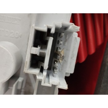 Recambio de piloto trasero derecho para renault modus 1.5 dci diesel referencia OEM IAM 8200212204  