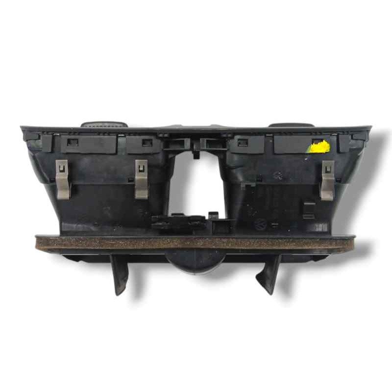 REJILLA AIREADORA CENTRAL 5K0819728M