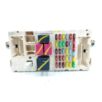 Recambio de caja reles / fusibles para alfa romeo gt (125) 1.9 jtd (m) 16v cat referencia OEM IAM 46558758  