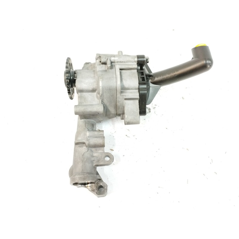 Recambio de bomba aceite para mercedes-benz clase b (w245) 2.0 cdi cat referencia OEM IAM 6401810401  