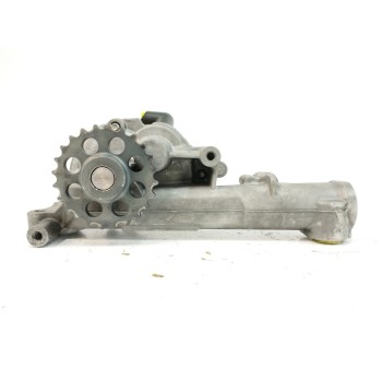 Recambio de bomba aceite para mercedes-benz clase b (w245) 2.0 cdi cat referencia OEM IAM 6401810401  