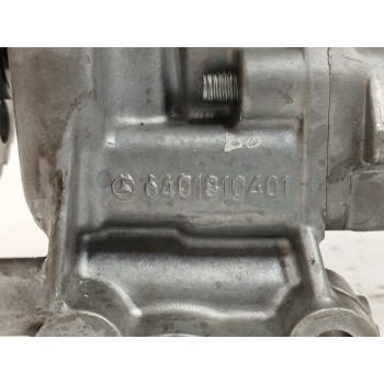 Recambio de bomba aceite para mercedes-benz clase b (w245) 2.0 cdi cat referencia OEM IAM 6401810401  