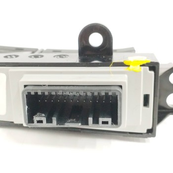Recambio de interruptor para hyundai kona 1.0 tgdi cat referencia OEM IAM 93300J9AA0  