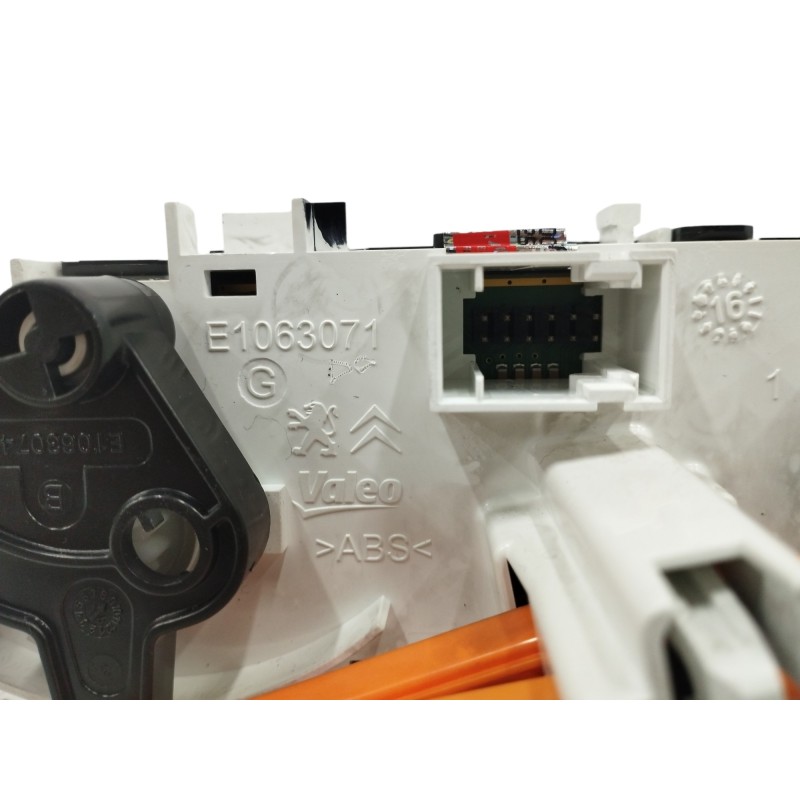 MANDO CALEFACCION / AIRE ACONDICIONADO E1063071