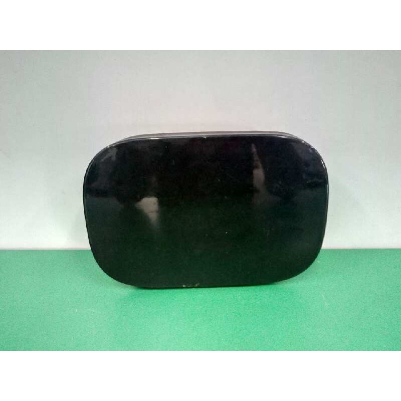 Recambio de tapa exterior combustible para mercedes-benz clase c (w203) berlina 220 cdi (203.006) referencia OEM IAM A2035840738