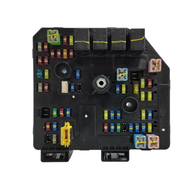 Recambio de caja reles / fusibles para opel antara 2.2 cdti cat (a 22 dm / lnq) referencia OEM IAM 95031447  