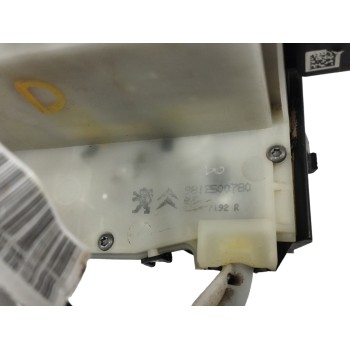 Recambio de cerradura puerta delantera derecha para peugeot 208 1.2 12v e-vti referencia OEM IAM 9812500780  