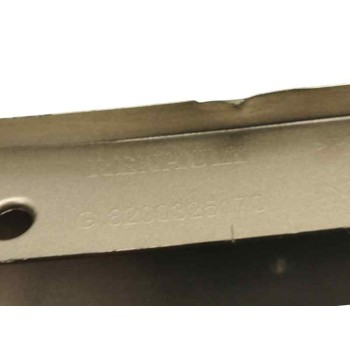 Recambio de aleta delantera izquierda para renault clio iii 1.2 16v referencia OEM IAM 8200325170 OBSERVAR FOTOS 