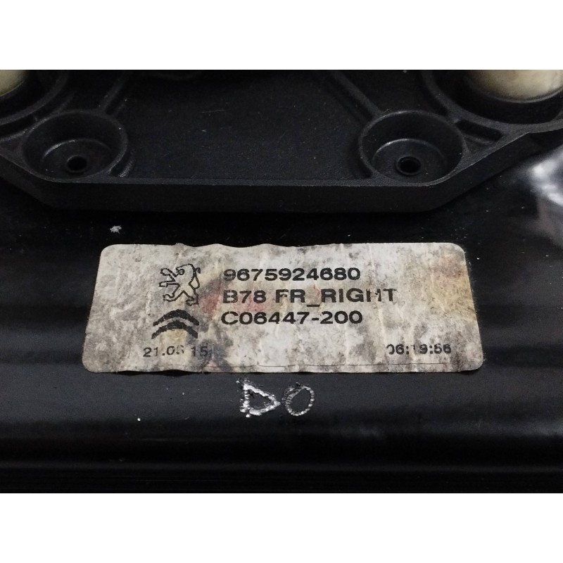 ELEVALUNAS DELANTERO DERECHO 9675288880