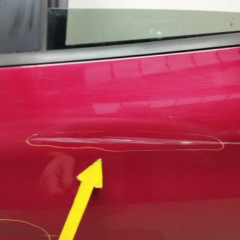 Recambio de puerta trasera izquierda para peugeot 208 1.2 12v e-vti referencia OEM IAM 9671907580 OBSERVAR FOTOS 