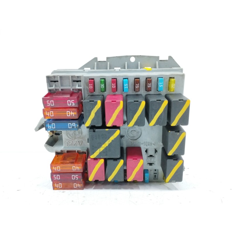 Recambio de caja reles / fusibles para alfa romeo gt (937_) 1.9 jtd (937cxn1b) referencia OEM IAM 51742420  
