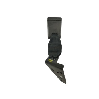 Recambio de enganche cinturon izquierdo para peugeot 208 1.2 12v e-vti referencia OEM IAM  TRASERO 