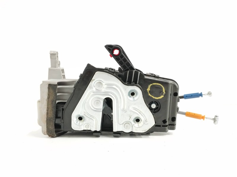 Recambio de cerradura puerta trasera derecha para hyundai kona 1.0 tgdi cat referencia OEM IAM 81420J9000  
