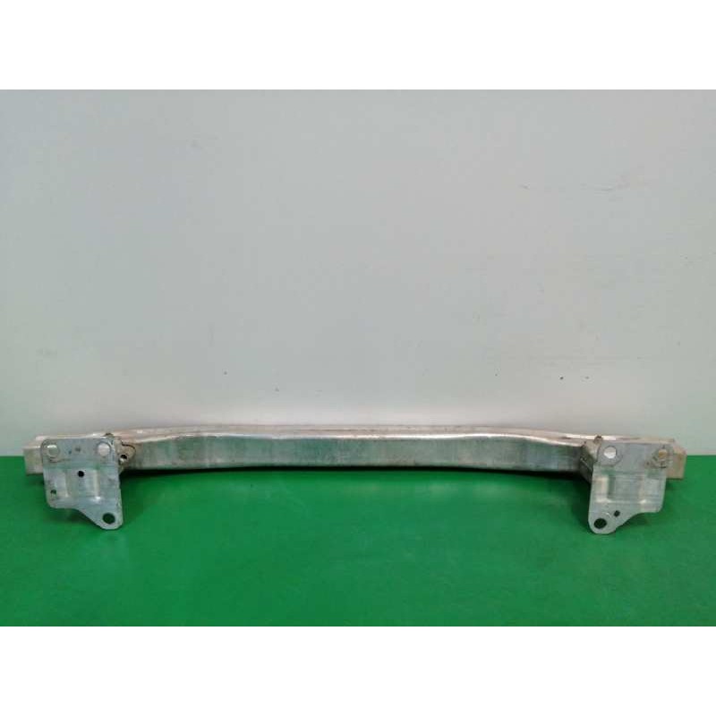 REFUERZO PARAGOLPES DELANTERO