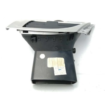 Recambio de rejilla aireadora para renault megane iii berlina 5 p 1.5 dci diesel referencia OEM IAM  DELANTERA DERECHA 