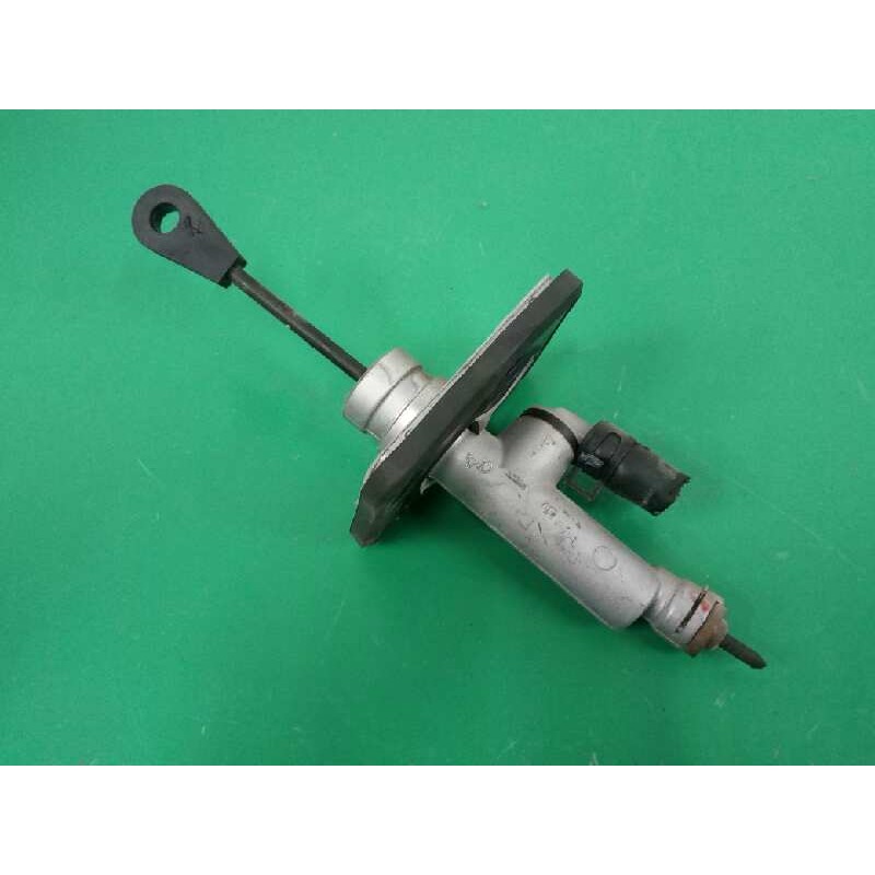 Recambio de bomba embrague para hyundai i30 1.4 cat referencia OEM IAM   