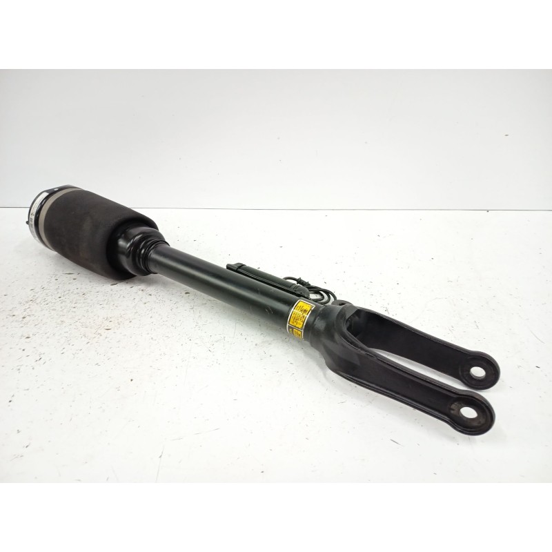 AMORTIGUADOR DELANTERO DERECHO A1643204313