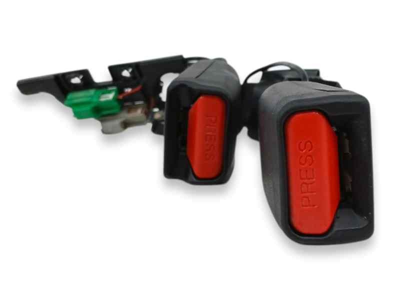 Recambio de enganche cinturon derecho para tesla model 3 ev referencia OEM IAM 1457704C1A TRASERO Recambio de enganche cinturon derecho para tesla model 3 ev referencia OEM IAM 1457704C1A TRASERO